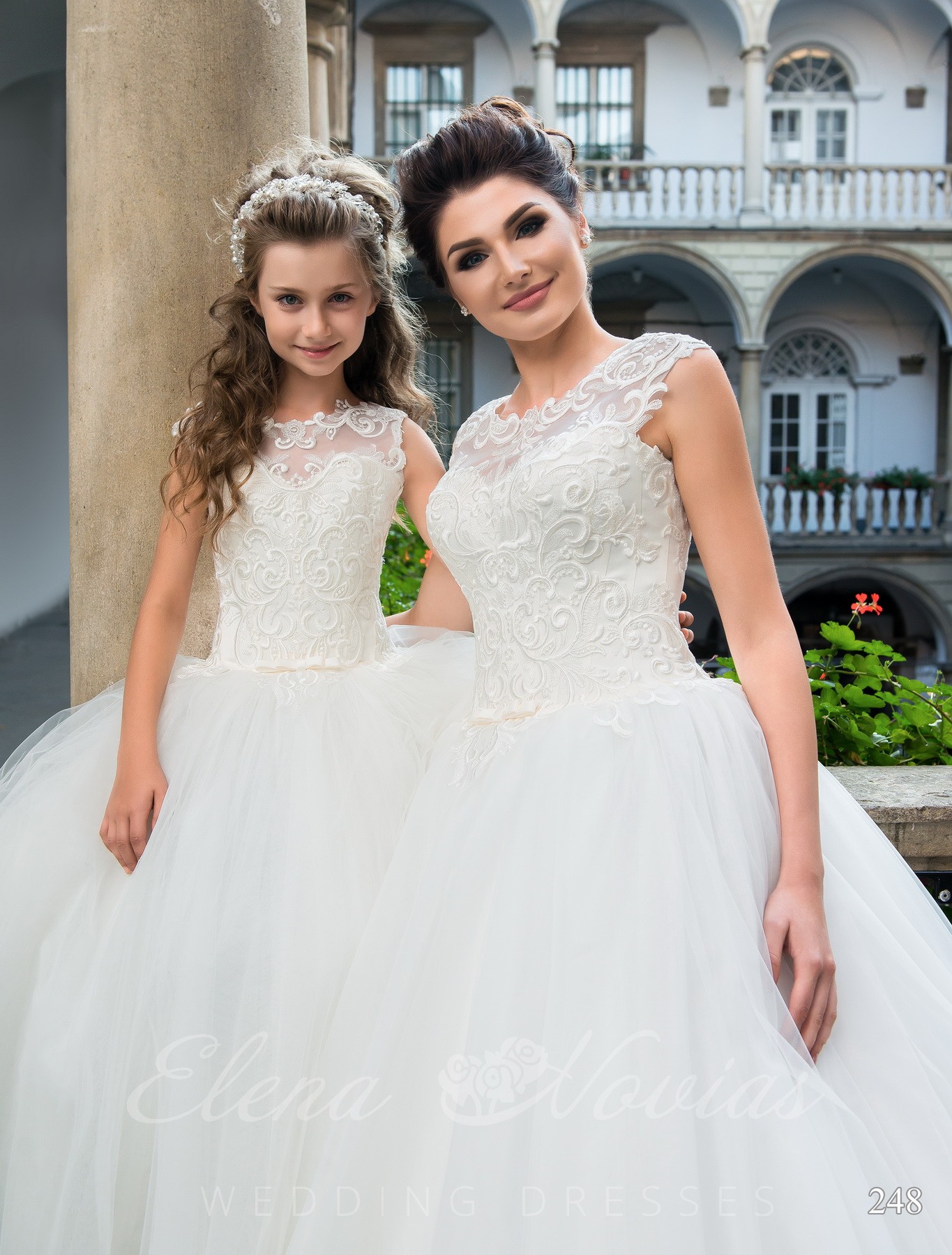 Guipure wedding dress model 248